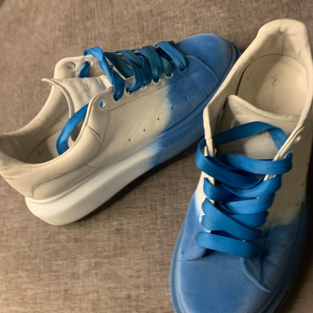 Authentic Alexander Mcqueen Spray Flocking Sneake… - image 2